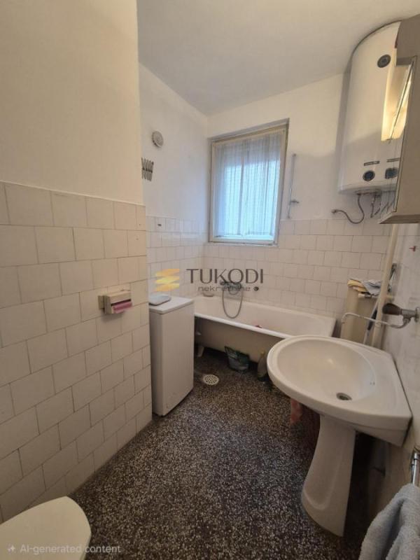 Slika 11 - Četvoroiposoban stan za izdavanje, 79m2, 900€