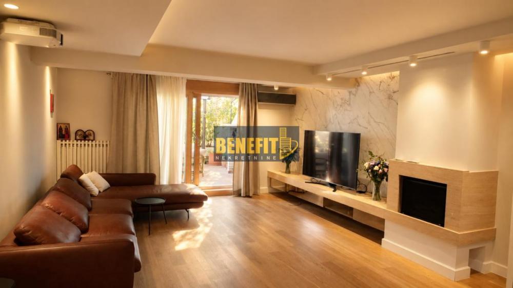 Slika 1 -  Kuća na prodaju, 256m2, 950.000€