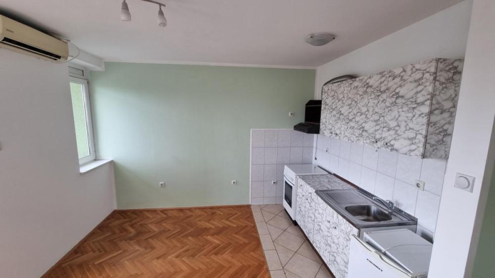 Slika 3 - Jednosoban stan za izdavanje, 27m2, 300€