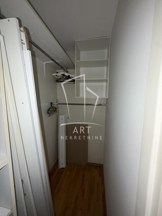 Slika 11 - Riste Vukanovića, Dvosoban stan za izdavanje, 71m2, 600€