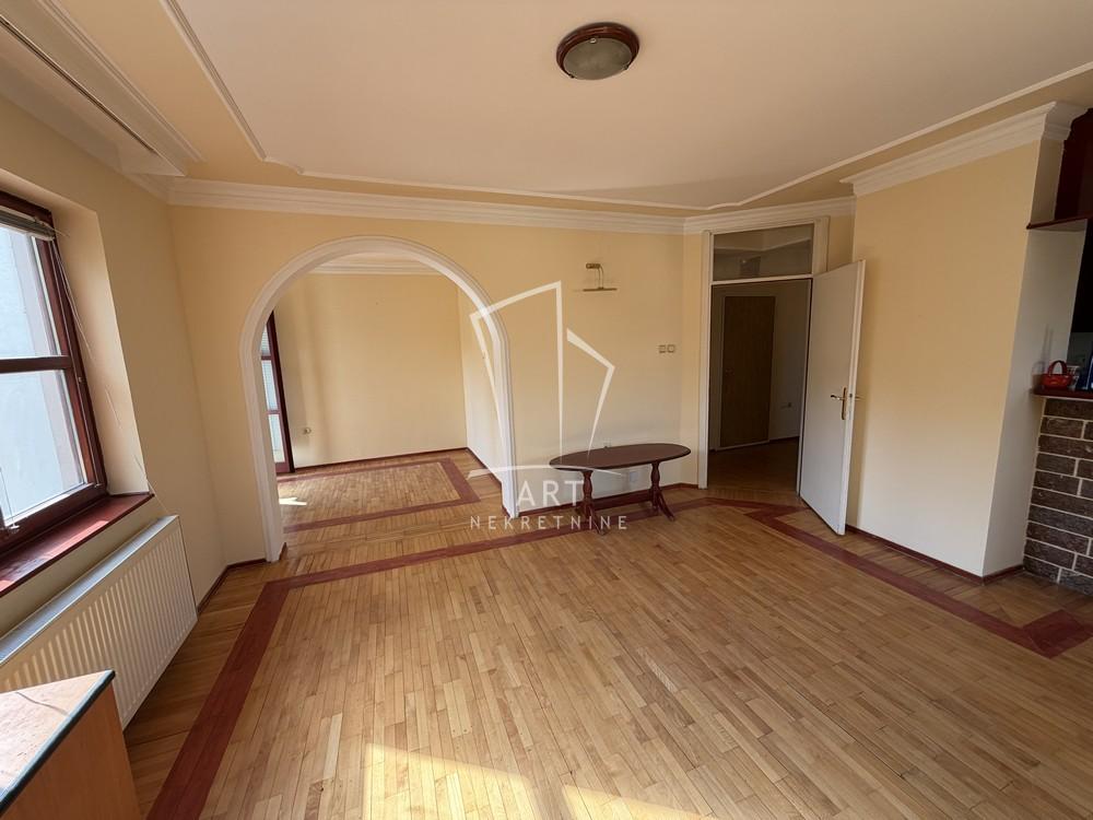 Slika 3 - Riste Vukanovića, Dvosoban stan za izdavanje, 71m2, 600€