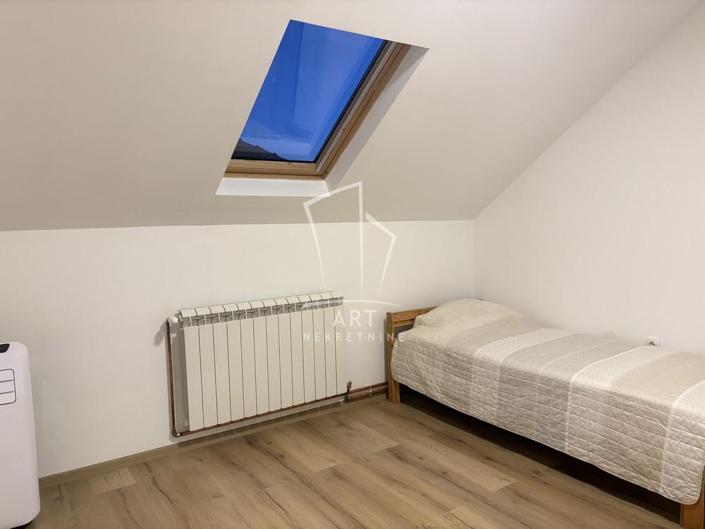 Slika 11 - Vladimira Rolovića, Četvorosoban stan za izdavanje, 87m2, 1.200€