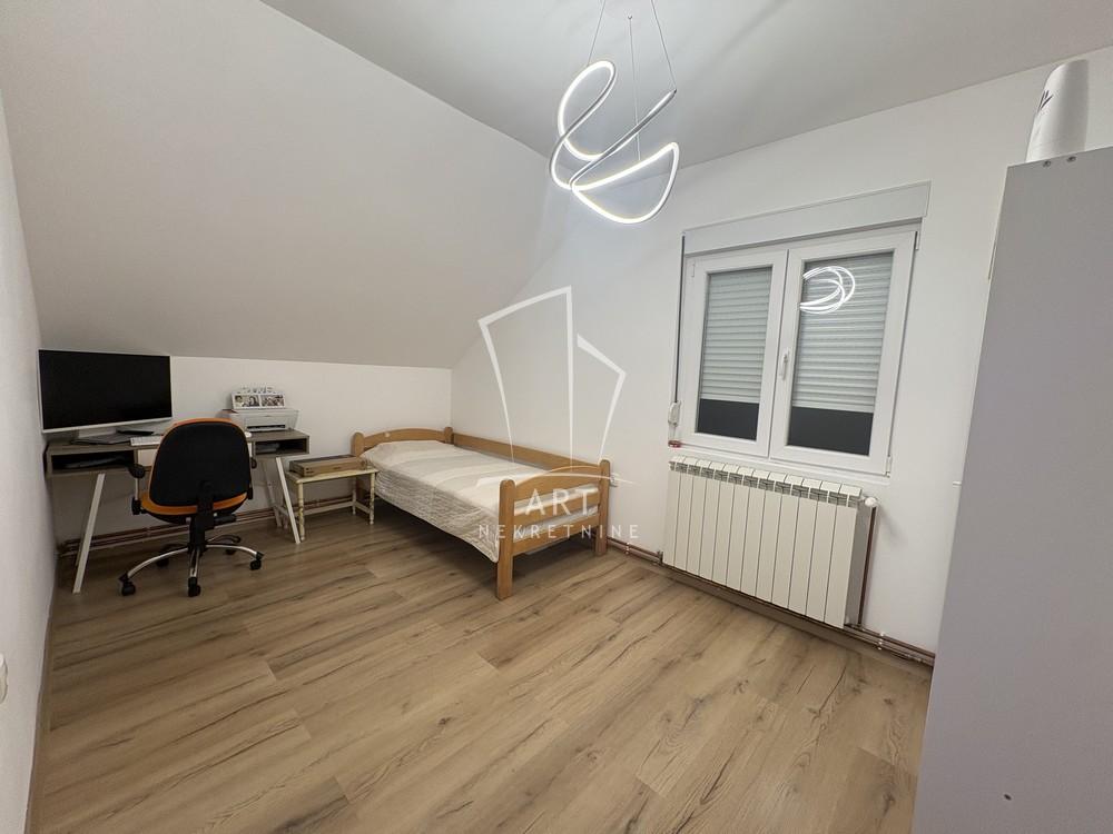 Slika 8 - Vladimira Rolovića, Četvorosoban stan za izdavanje, 87m2, 1.200€