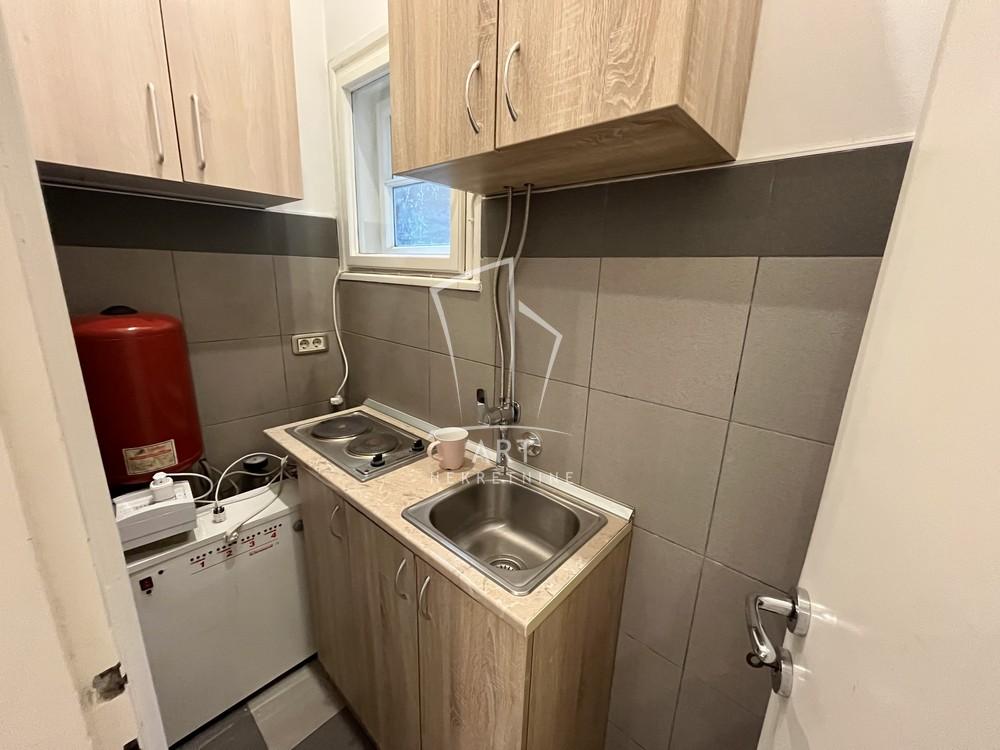 Slika 3 - Kralja Milana,  Lokal za izdavanje, 79m2, 1.000€