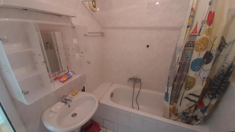 Slika 11 - Dvosoban stan za izdavanje, 45m2, 350€