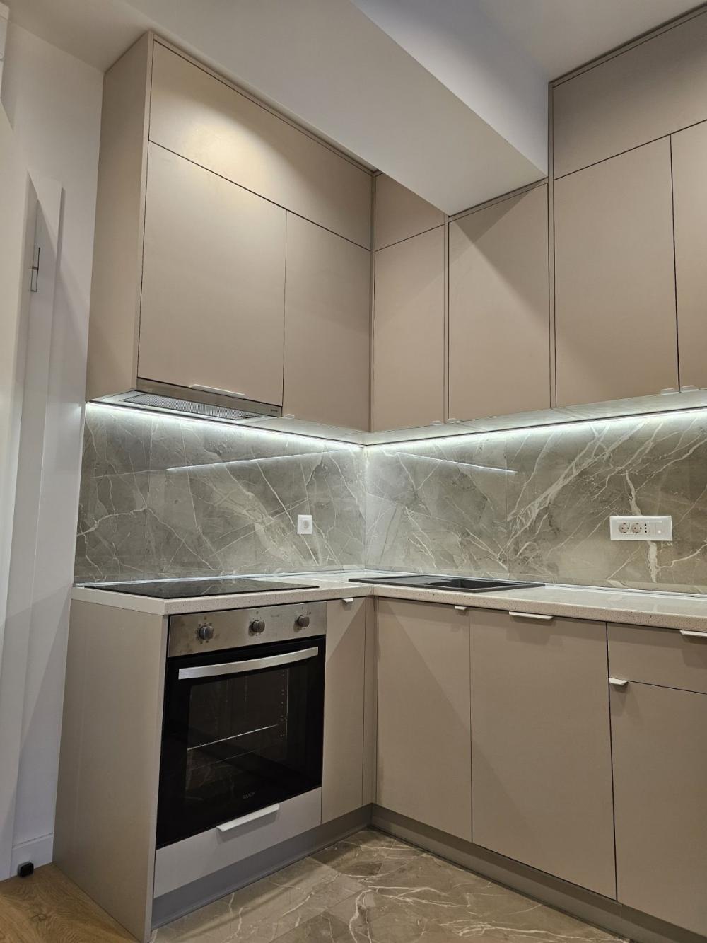 Slika 1 - Đorđa Stanojevića, Dvosoban stan za izdavanje, 50m2, 700€