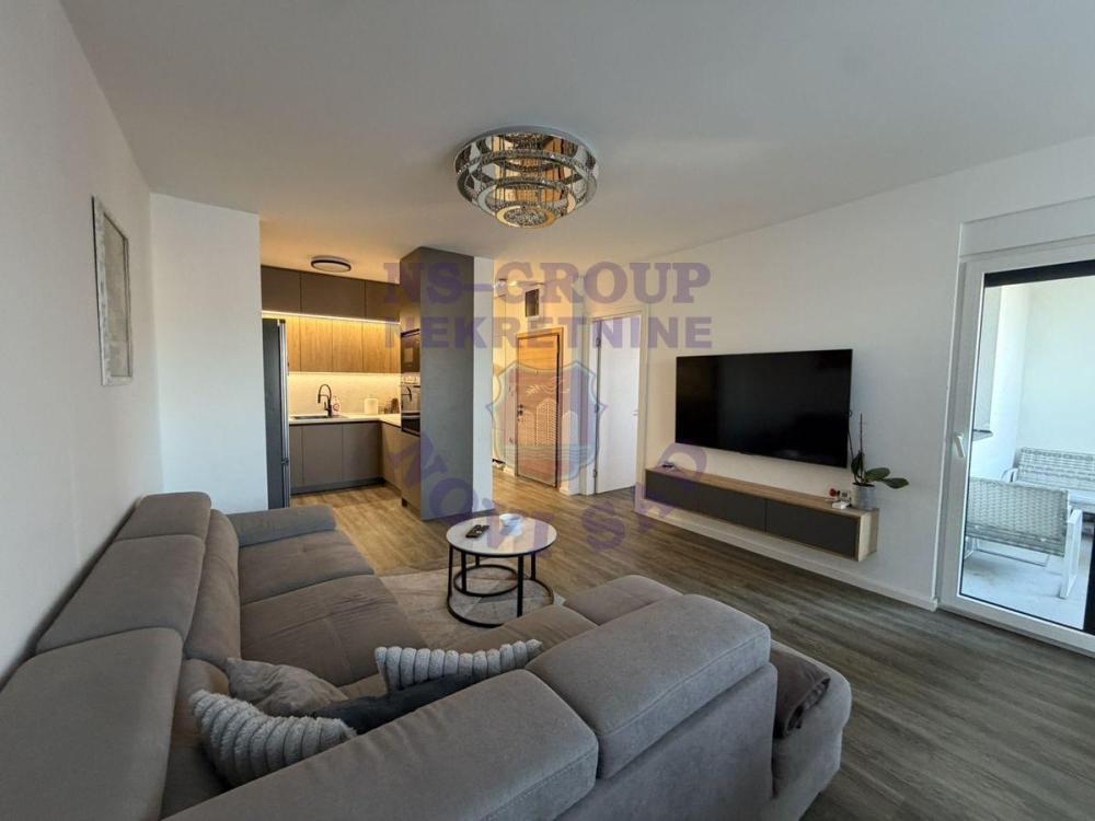 Glavna slika -Četvorosoban stan na prodaju, 89m2, 211.150€