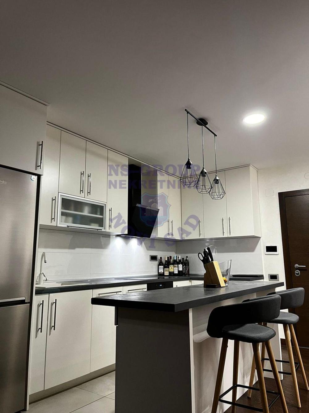 Slika 2 - Četvorosoban stan na prodaju, 103m2, 329.600€