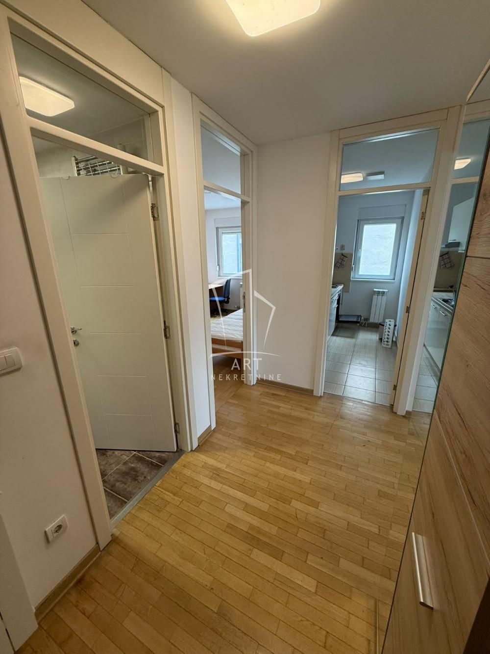 Slika 11 - Gospodara Vučića, Trosoban stan za izdavanje, 64m2, 1.100€