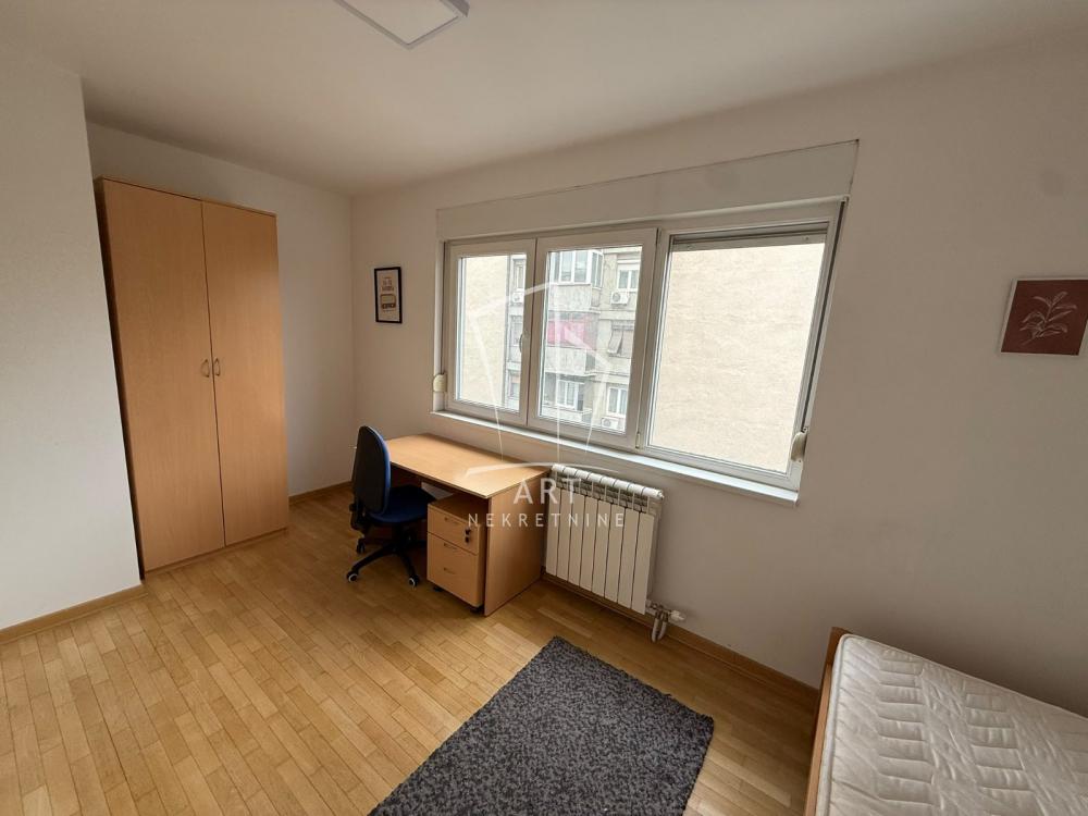 Slika 7 - Gospodara Vučića, Trosoban stan za izdavanje, 64m2, 1.100€