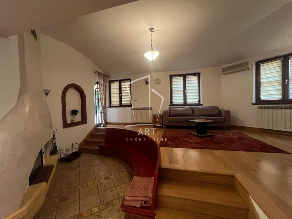 Slika 2 - Kumodraška,  Kuća za izdavanje, 274m2, 3.500€