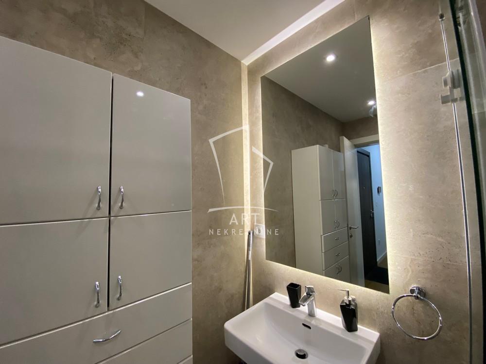 Slika 7 - Vojvode Dobrnjca, Dvosoban stan za izdavanje, 40m2, 900€