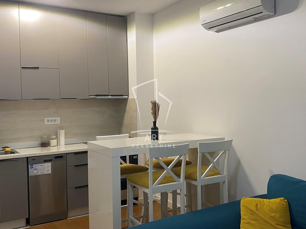 Slika 2 - Vojvode Dobrnjca, Dvosoban stan za izdavanje, 40m2, 900€