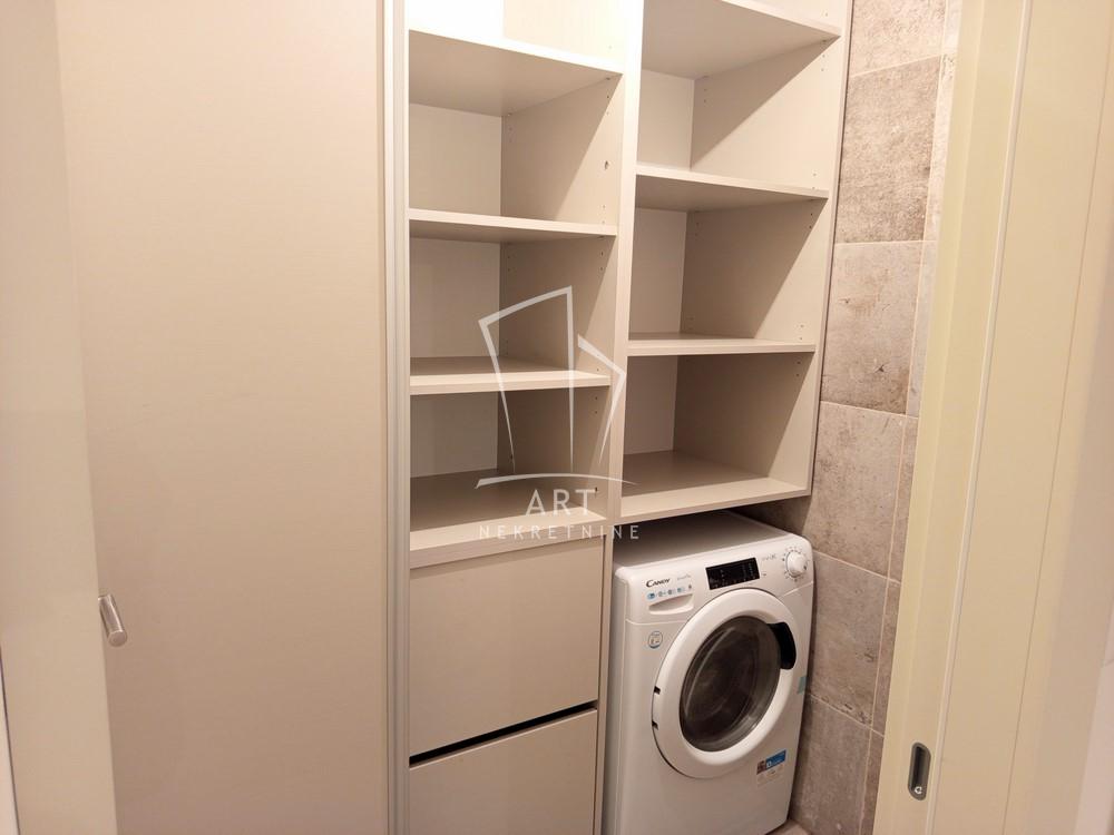 Slika 10 - Tadije Sondermajera, Petosoban stan za izdavanje, 161m2, 2.600€