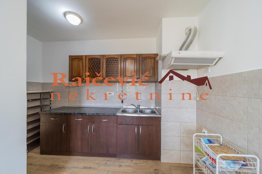 Slika 4 - Mirijevski venac, Trosoban stan za izdavanje, 79m2, 600€