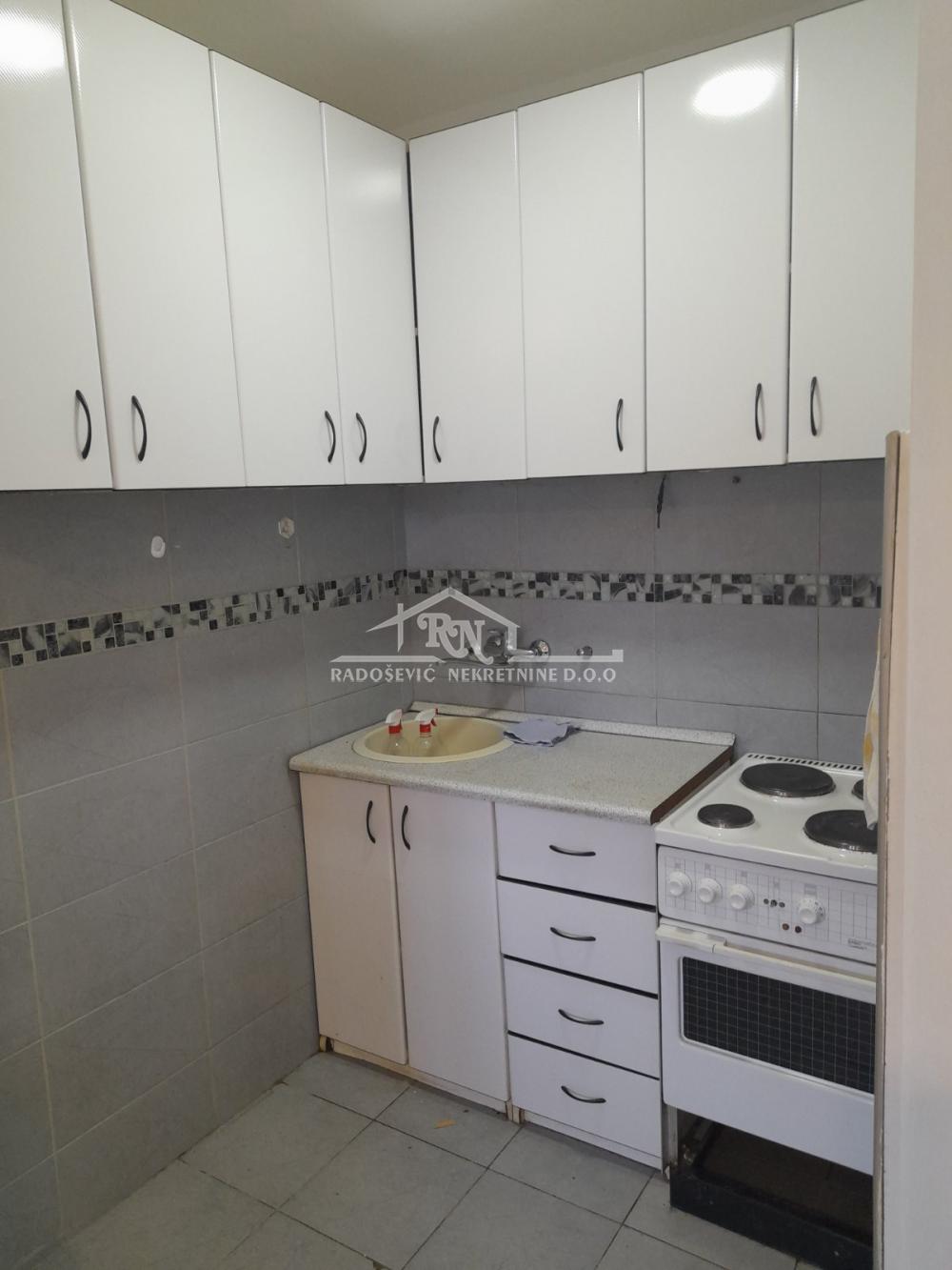 Slika 1 - Đuje i Dragoljuba, Dvosoban stan za izdavanje, 30m2, 300€