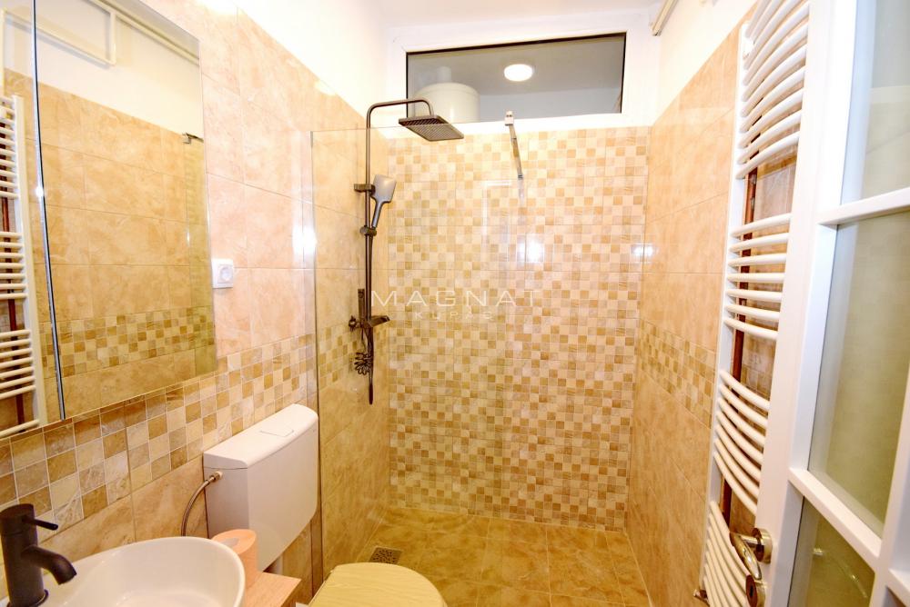 Slika 8 - Cetinjska, Četvorosoban stan na prodaju, 65m2, 315.000€