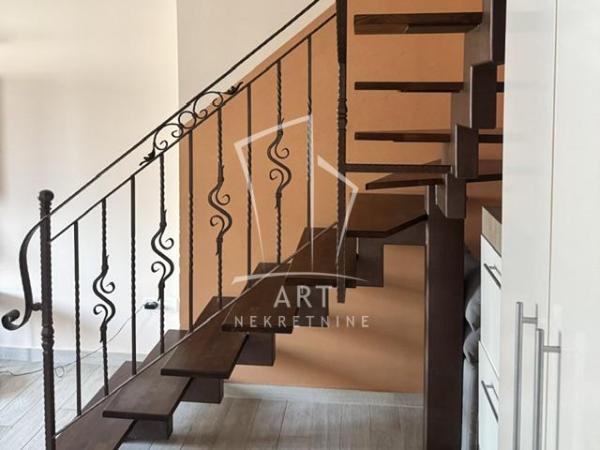 Slika 9 - Branka Krsmanovića, Četvorosoban stan na prodaju, 98m2, 380.000€