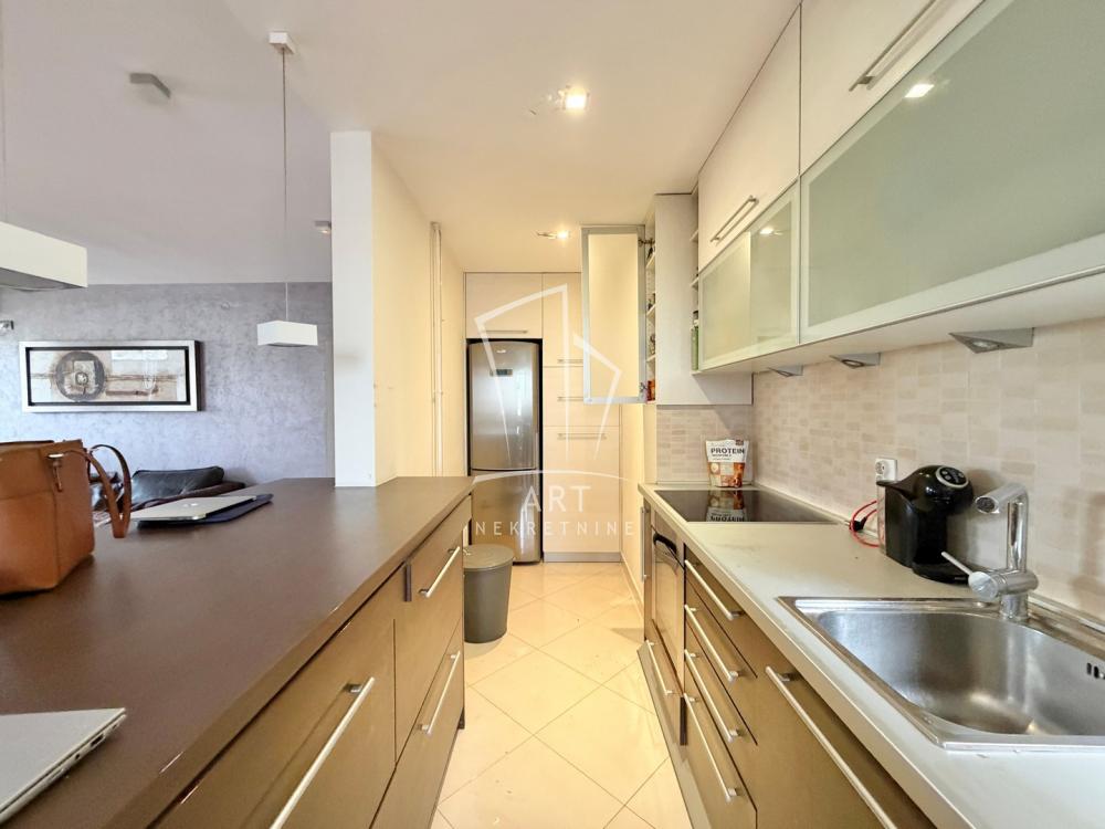 Slika 5 - Kumodraška, Troiposoban stan na prodaju, 96m2, 316.000€