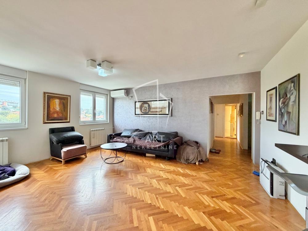 Slika 1 - Kumodraška, Troiposoban stan na prodaju, 96m2, 316.000€