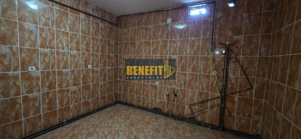 Slika 6 -  Lokal za izdavanje, 180m2, 1.200€