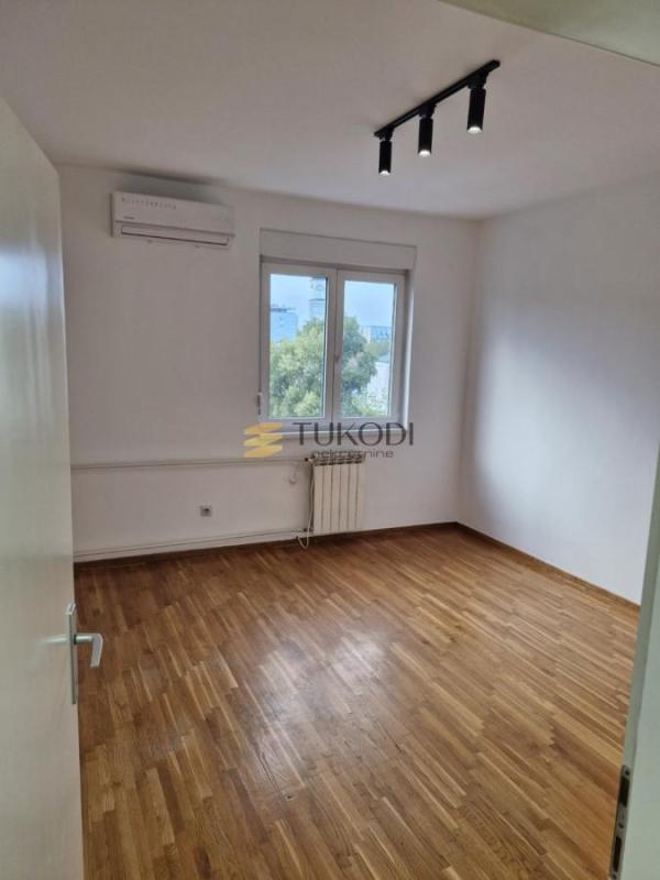 Slika 4 - Trosoban stan za izdavanje, 77m2, 1.000€