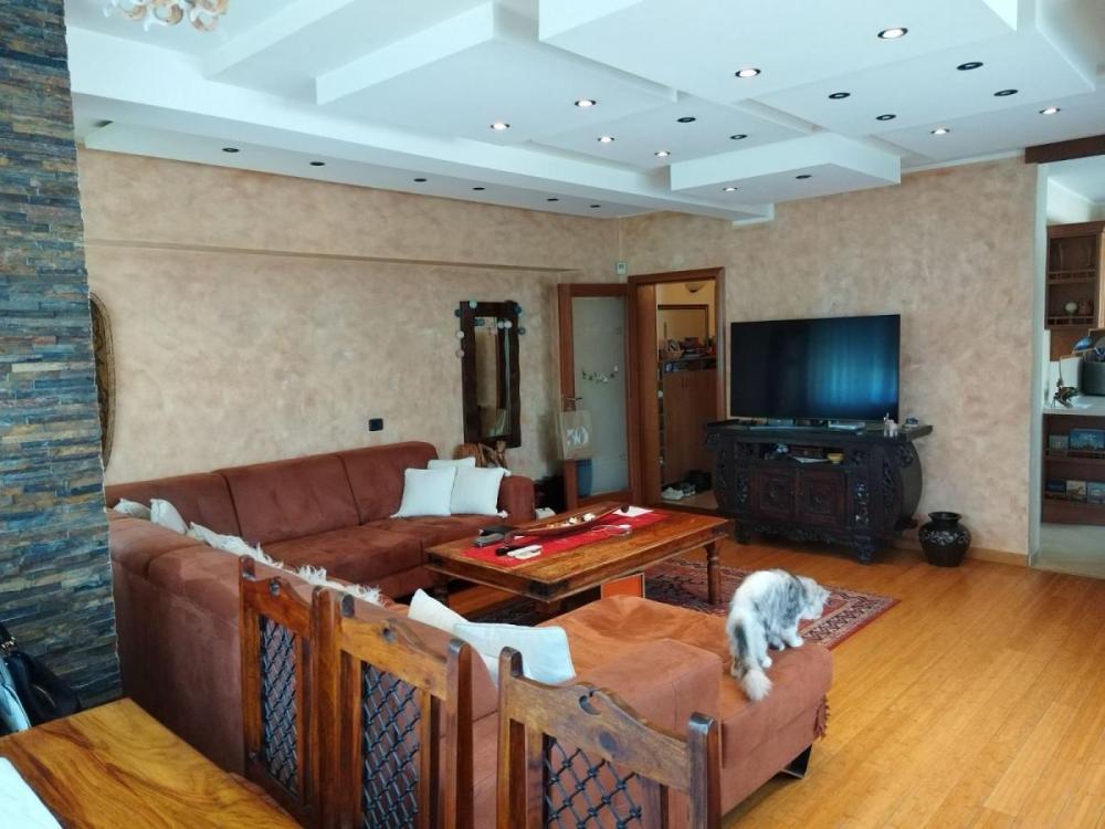 Slika 2 - Četvorosoban stan na prodaju, 115m2, 289.000€