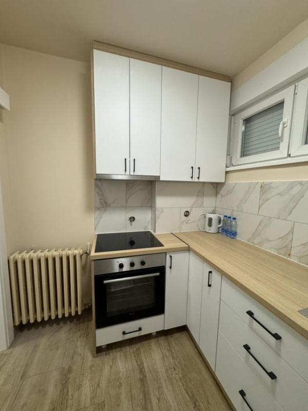 Slika 7 - Jednoiposoban stan za izdavanje, 40m2, 400€