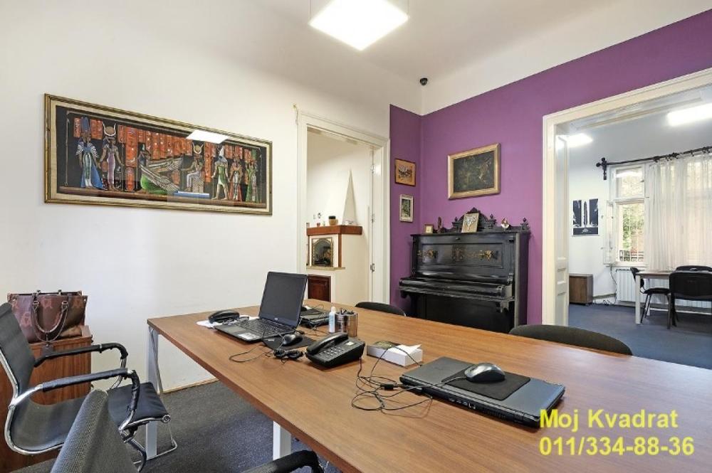 Slika 3 - Petosoban stan za izdavanje, 130m2, 1.200€