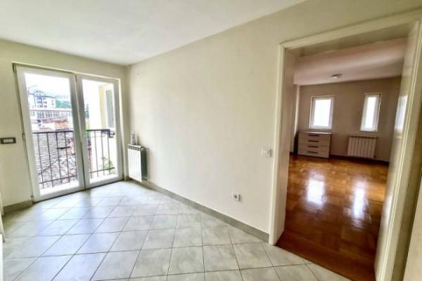 Slika 7 - Sibinjanin Janka, Četvoroiposoban stan na prodaju, 117m2, 440.000€