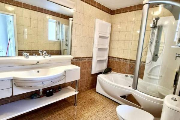 Slika 8 - Sibinjanin Janka, Četvoroiposoban stan na prodaju, 117m2, 440.000€