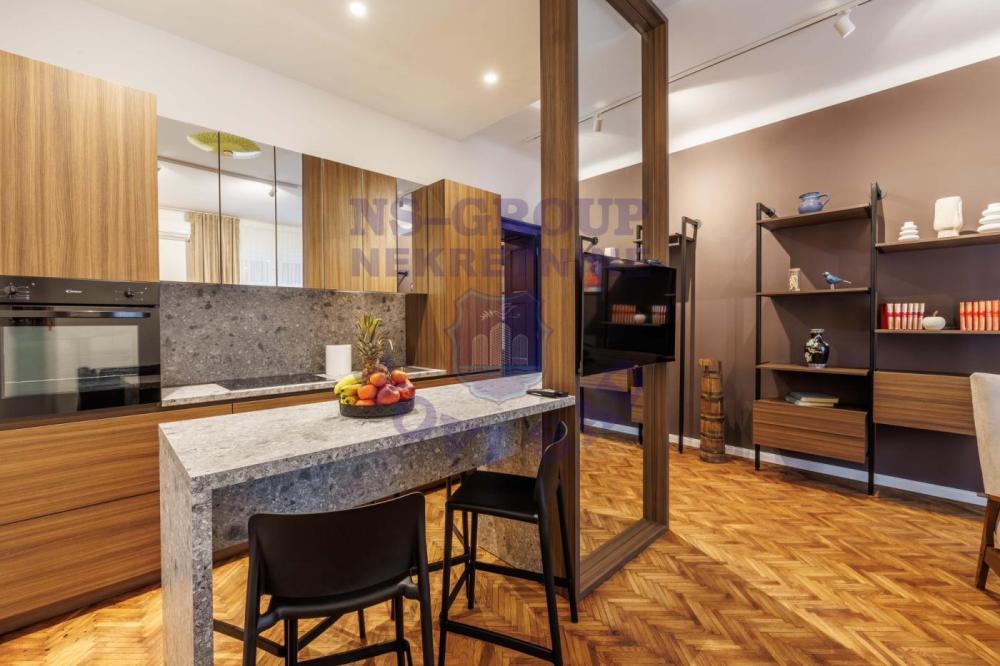 Slika 5 - Četvoroiposoban stan na prodaju, 130m2, 515.000€