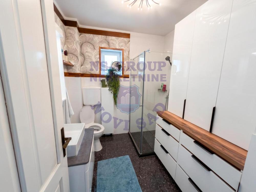 Slika 5 -  Kuća na prodaju, 276m2, 370.800€