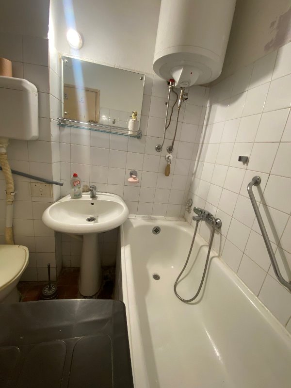 Slika 8 - 16.oktobra, Jednosoban stan za izdavanje, 41m2, 300€