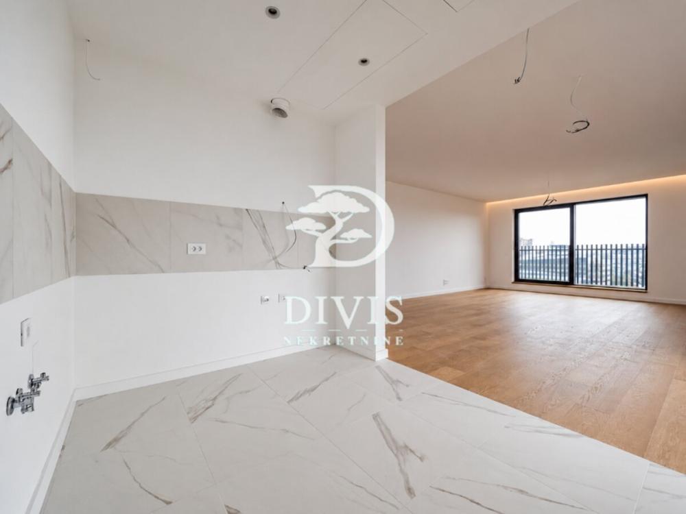 Slika 3 - Omladinskih brigada, Trosoban stan na prodaju, 170m2, 790.000€