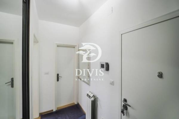 Slika 4 - Branka Krsmanovića, Trosoban stan na prodaju, 85m2, 389.000€