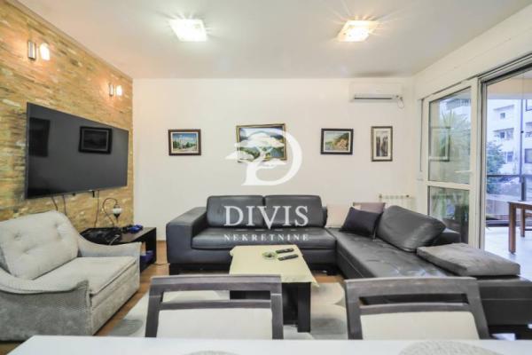 Glavna slika -Branka Krsmanovića, Trosoban stan na prodaju, 85m2, 389.000€
