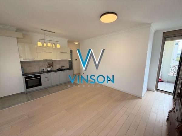 Slika 2 - Stražilovska,  Lokal za izdavanje, 57m2, 1.000€