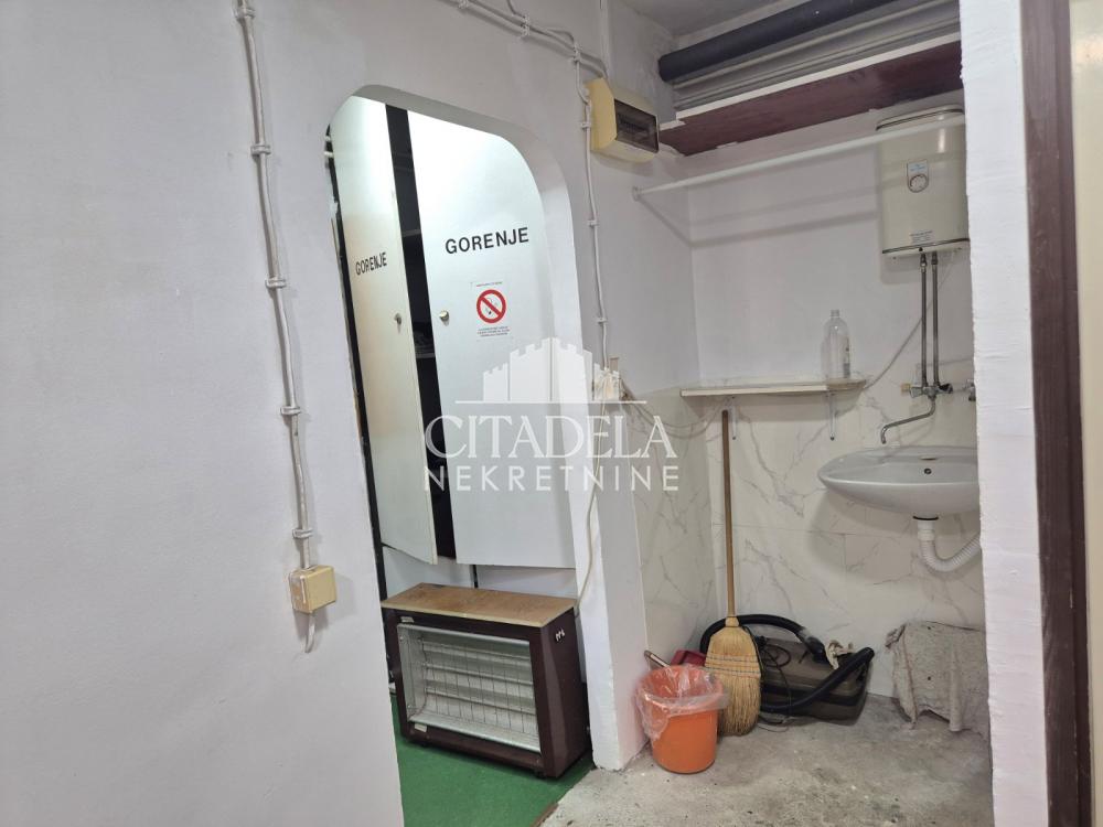 Slika 6 - Stevana Brakusa,  Lokal za izdavanje, 22m2, 300€