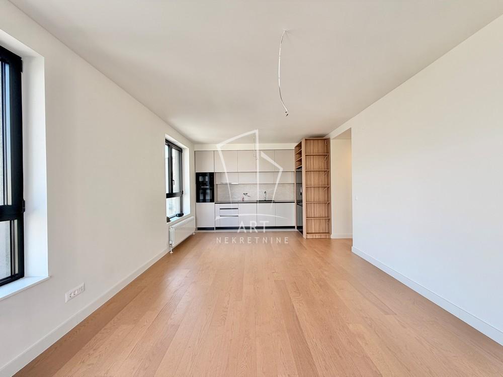 Slika 2 - Vožda Đorđa Stratimirovića, Trosoban stan za izdavanje, 79m2, 2.100€