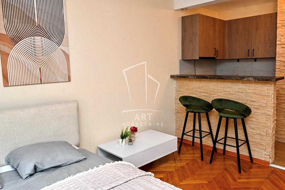 Slika 2 - Mileševska,  Stan za izdavanje, 26m2, 850€