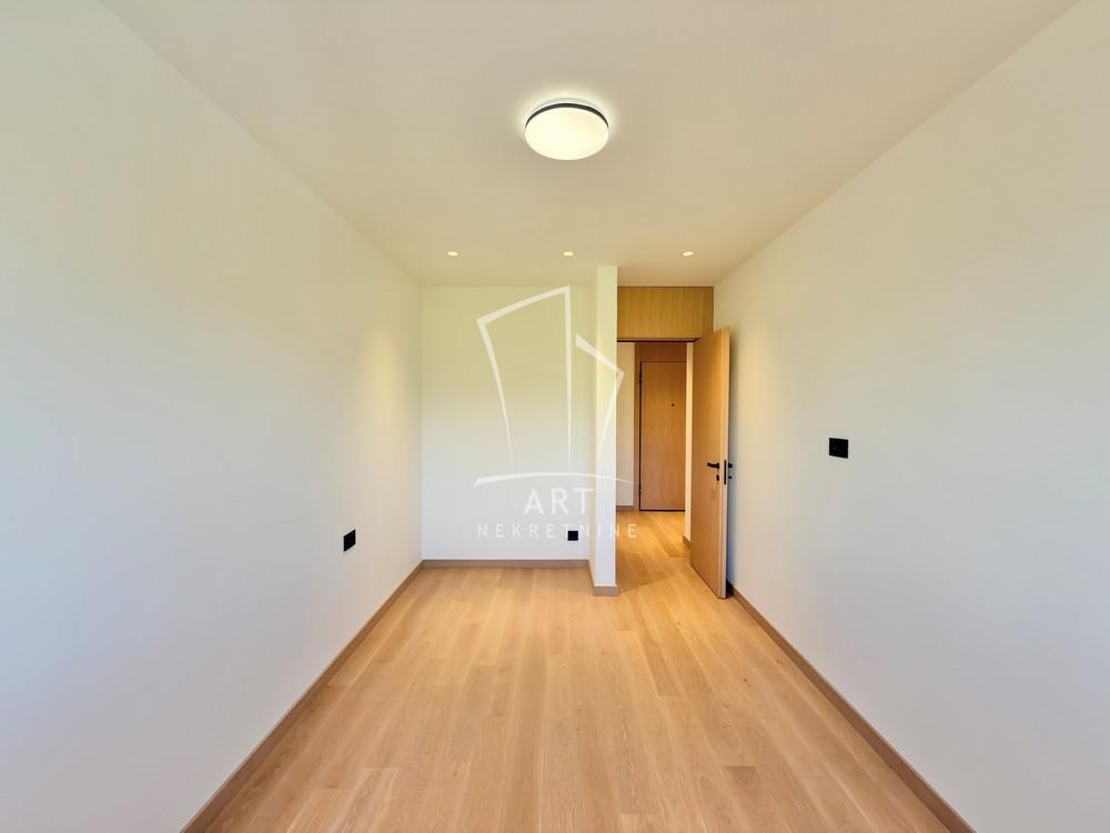 Slika 6 - Miloja Đaka, Trosoban stan za izdavanje, 66m2, 1.350€