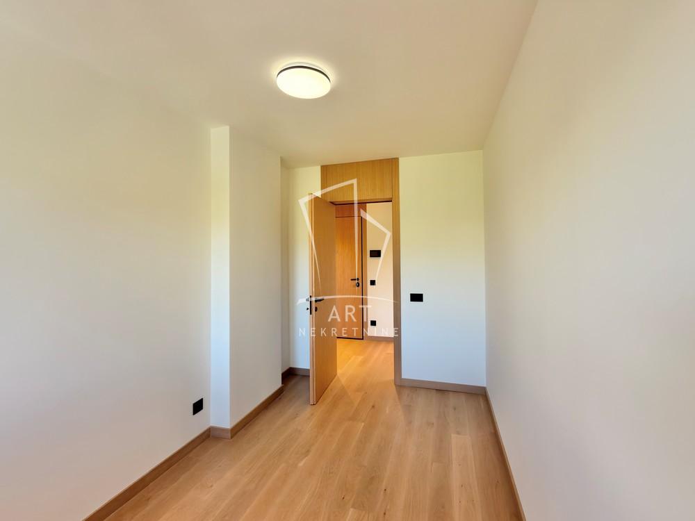 Slika 8 - Miloja Đaka, Trosoban stan za izdavanje, 66m2, 1.350€