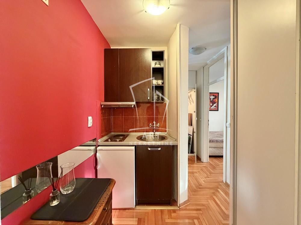 Slika 3 - Kraljice Natalije, Dvosoban stan na prodaju, 42m2, 197.000€