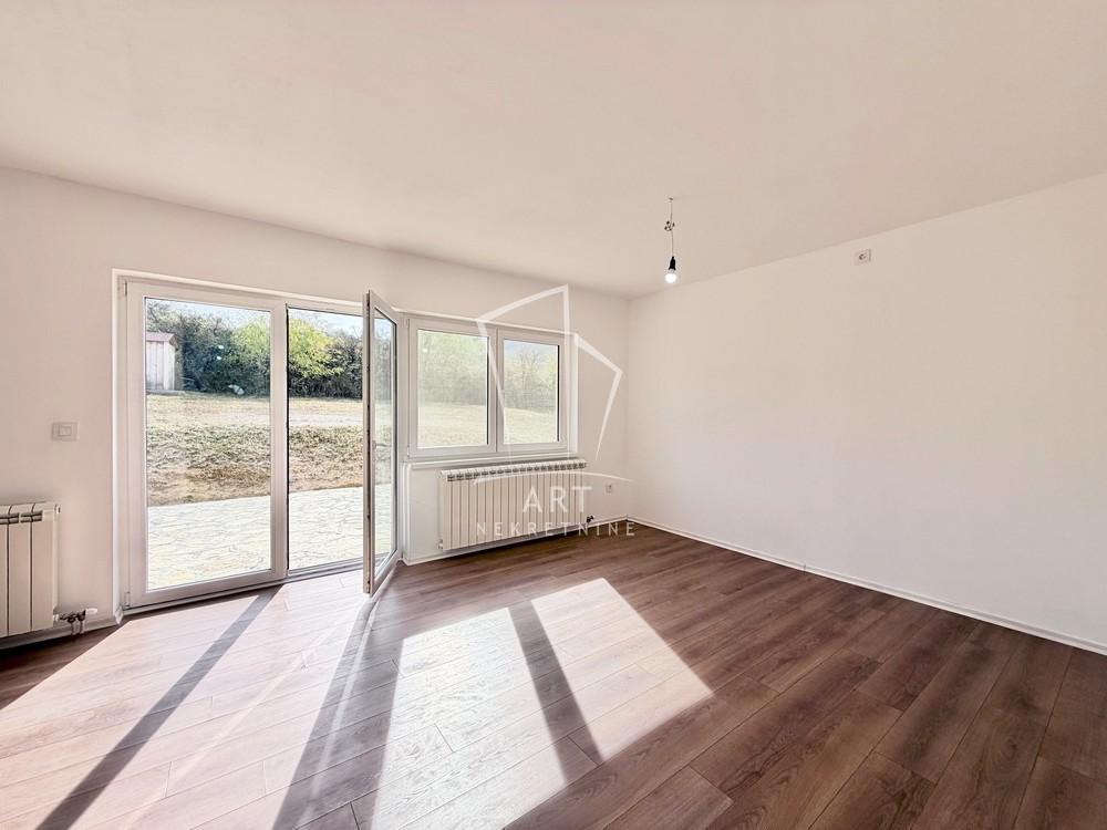 Slika 1 - Milovana Vidakovića,  Kuća na prodaju, 138m2, 160.000€