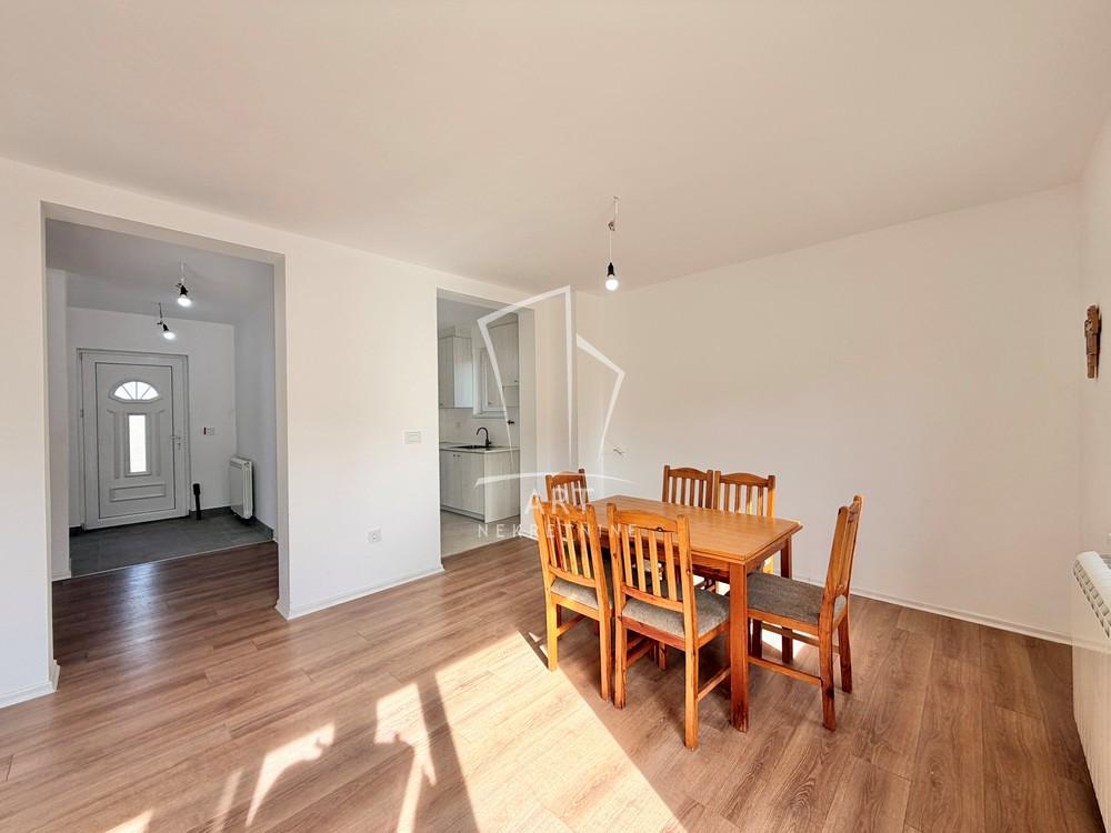 Slika 3 - Milovana Vidakovića,  Kuća na prodaju, 138m2, 160.000€