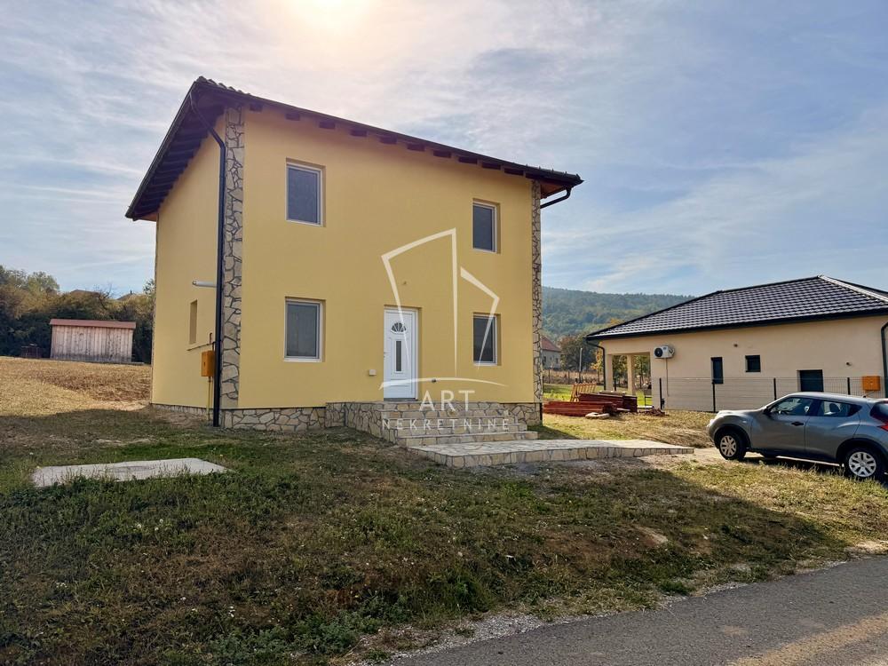 Slika 8 - Milovana Vidakovića,  Kuća na prodaju, 138m2, 160.000€
