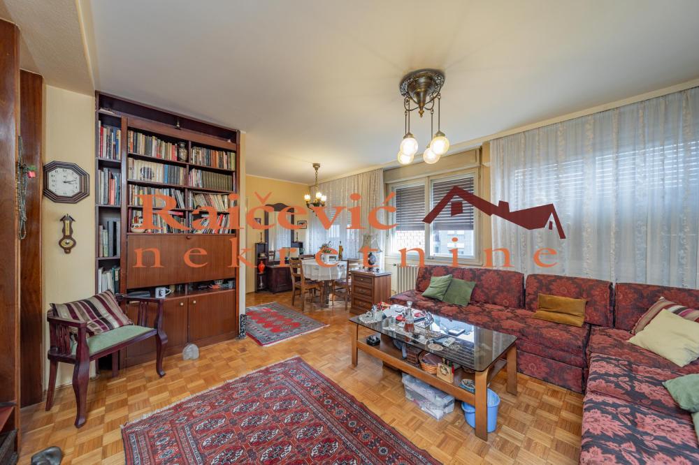 Slika 1 - Sime Igumanova, Troiposoban stan na prodaju, 97m2, 329.000€