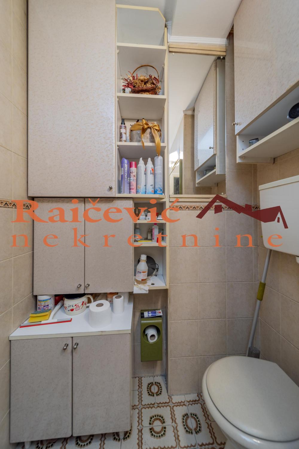 Slika 9 - Sime Igumanova, Troiposoban stan na prodaju, 97m2, 329.000€
