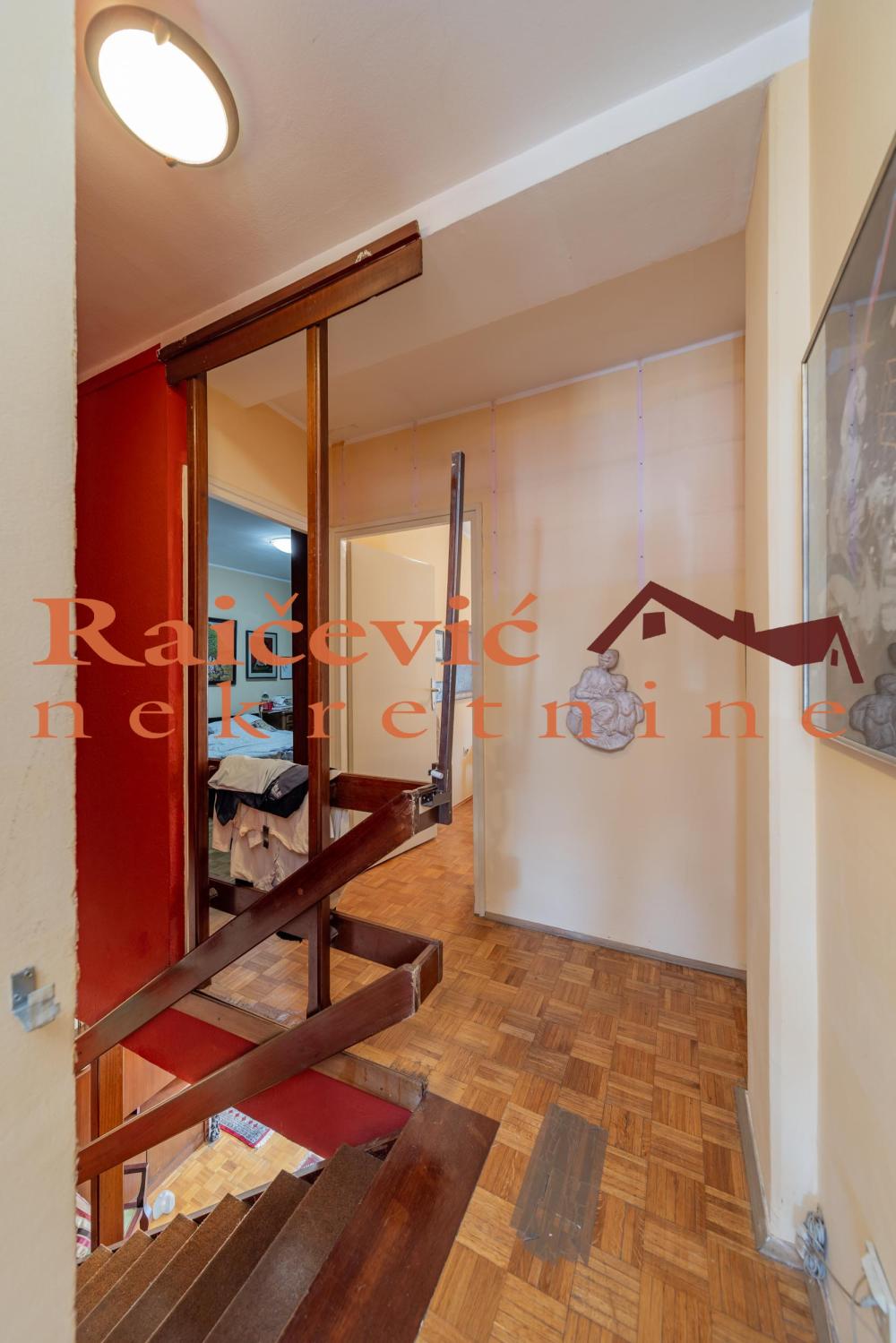 Slika 11 - Sime Igumanova, Troiposoban stan na prodaju, 97m2, 329.000€